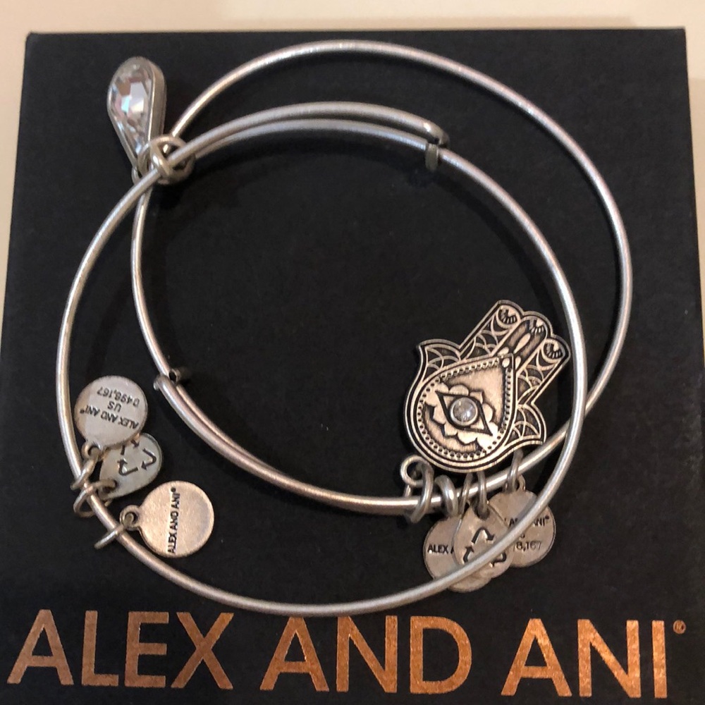 Alex and Ani Braclet crystal